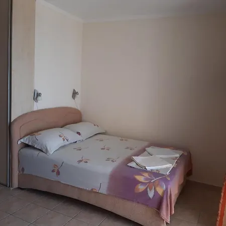 アパート Pehar *